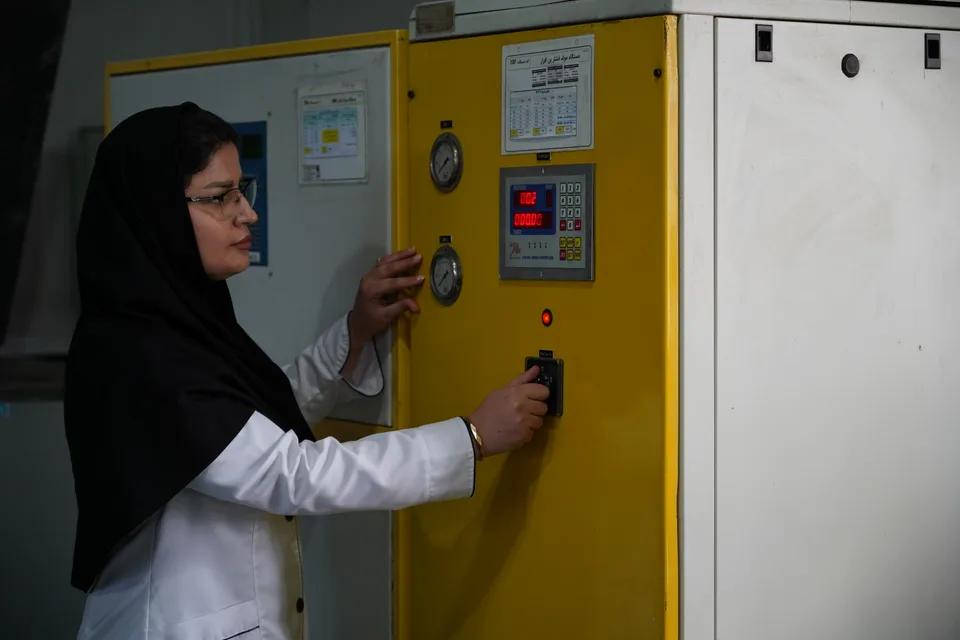 لوله‌های پلی اتیلن آماده نگهداری در محوطه کارخانه بوکان پایپ