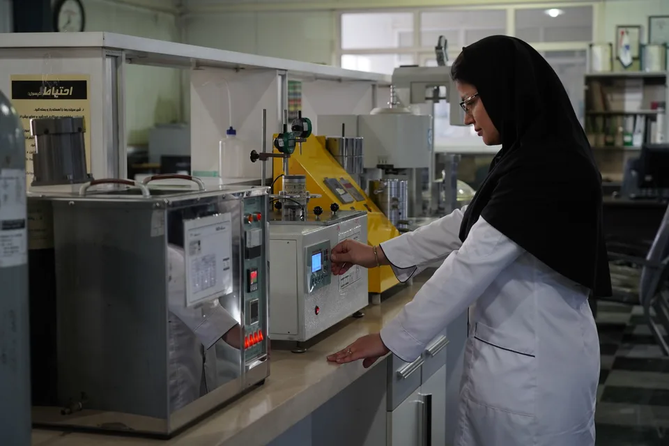 محوطه و فضای تولیدی کارخانه لوله پلی اتیلن بوکان پایپ